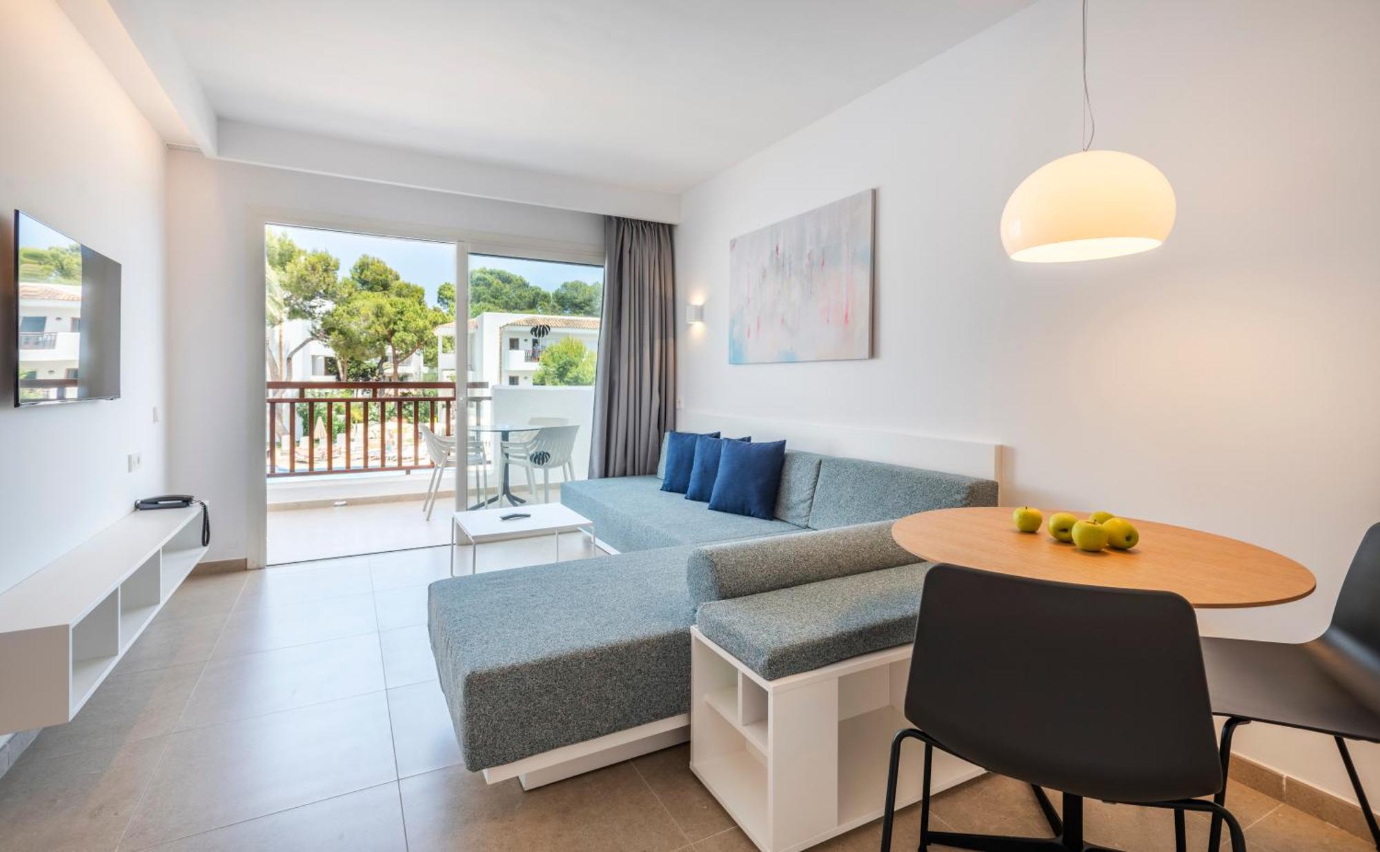 Inturotel Cala Azul Aparthotel