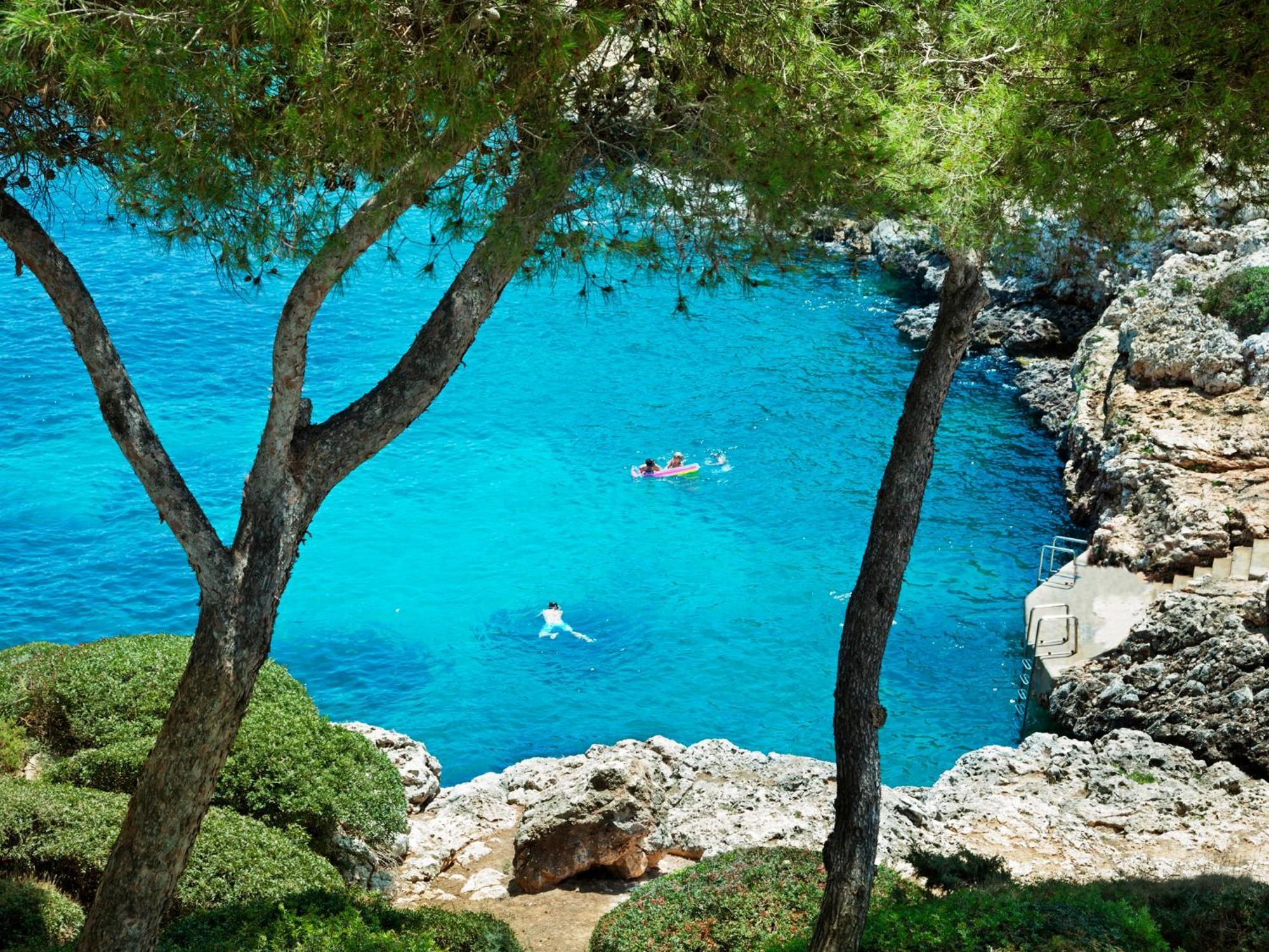 Aparthotel Inturotel Cala Azul